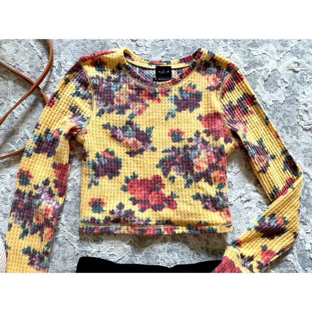 Urban Outfitters Floral Crop Top NWOT